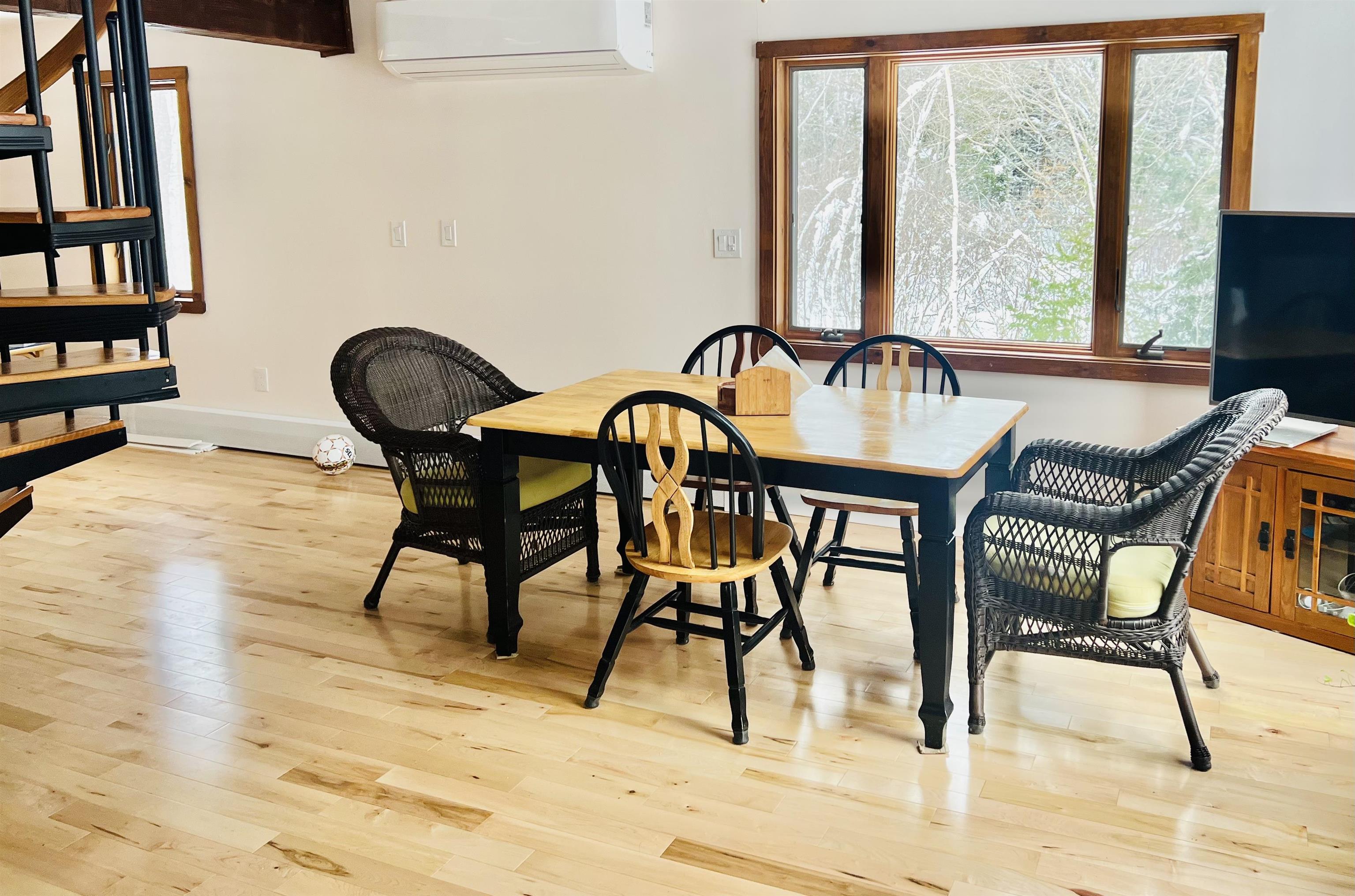 4 Robin Lane Grantham, NH 03753 - Photo 7 of 38