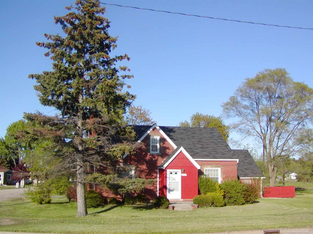 35746 Utica Road Clinton Township, MI 48035 - Photo 1 of 22