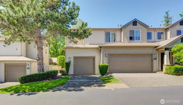 $2,995 | 4439 248th Lane Southeast, Unit 4439, Sammamish, WA 98029