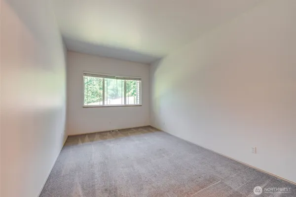 $2,995 | 4439 248th Lane Southeast, Unit 4439, Sammamish, WA 98029