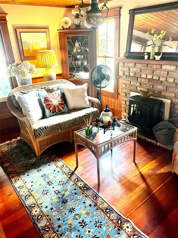 $499,900 | 908 North Clayton Street, Mount Dora, FL 32757