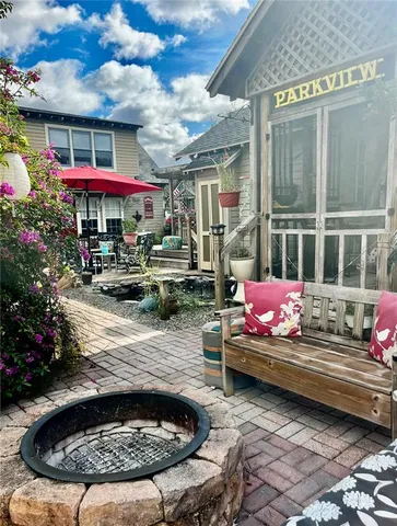 $499,900 | 908 North Clayton Street, Mount Dora, FL 32757