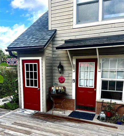 $499,900 | 908 North Clayton Street, Mount Dora, FL 32757