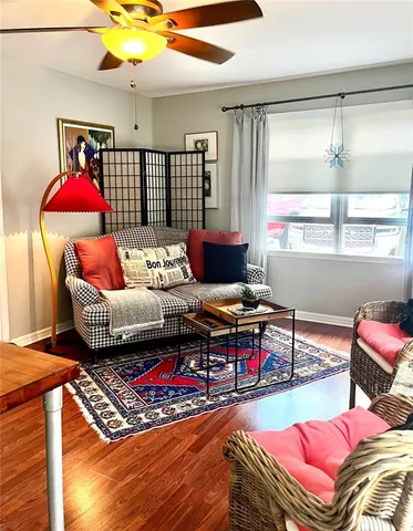 $499,900 | 908 North Clayton Street, Mount Dora, FL 32757