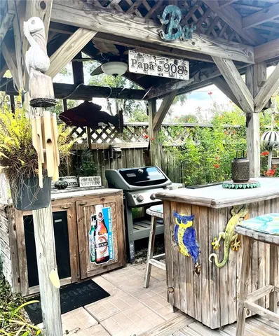 $499,900 | 908 North Clayton Street, Mount Dora, FL 32757