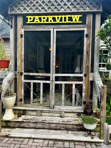 $499,900 | 908 North Clayton Street, Mount Dora, FL 32757