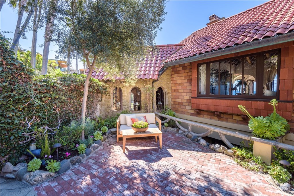 2529 South Coast Highway Laguna Beach, CA 92651 - Photo 13 of 37