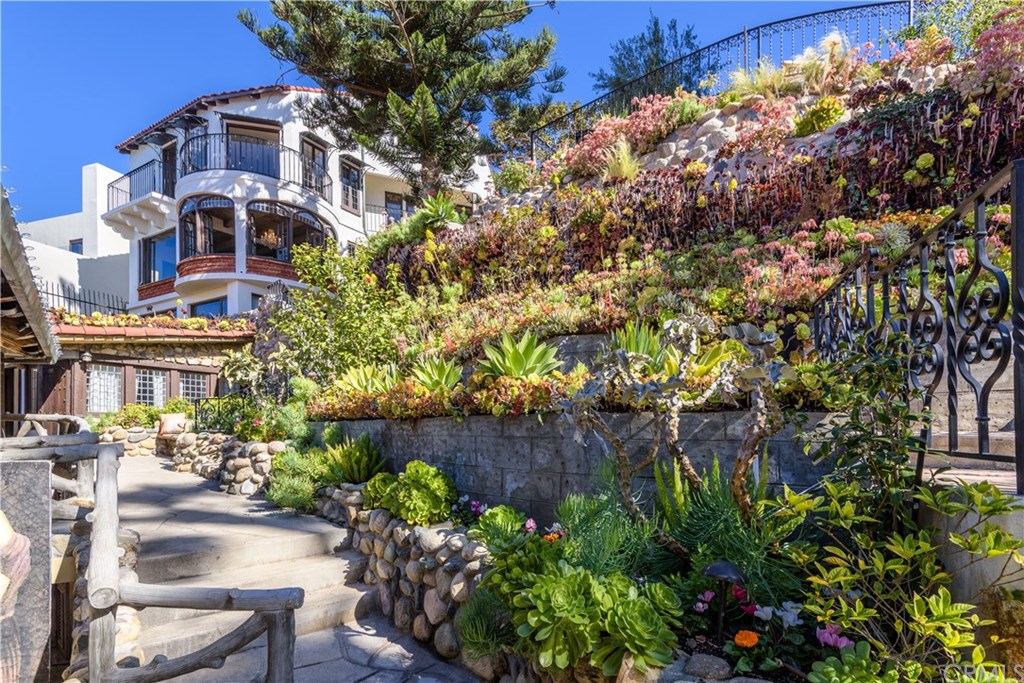 2529 South Coast Highway Laguna Beach, CA 92651 - Photo 19 of 37