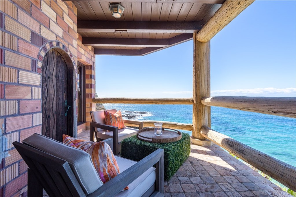 2529 South Coast Highway Laguna Beach, CA 92651 - Photo 32 of 37