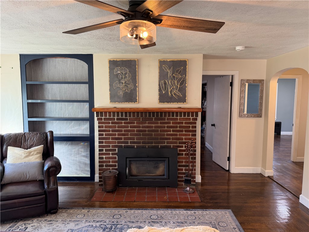 27 Irene Boulevard Woonsocket, RI 02895 - Photo 8 of 24