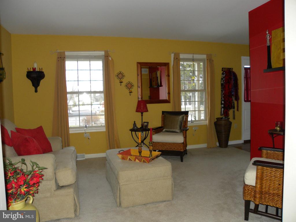 838 West Brubaker Valley Road Lititz, PA 17543 - Photo 3 of 22