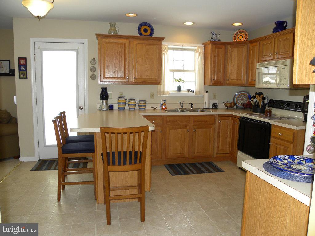 838 West Brubaker Valley Road Lititz, PA 17543 - Photo 8 of 22
