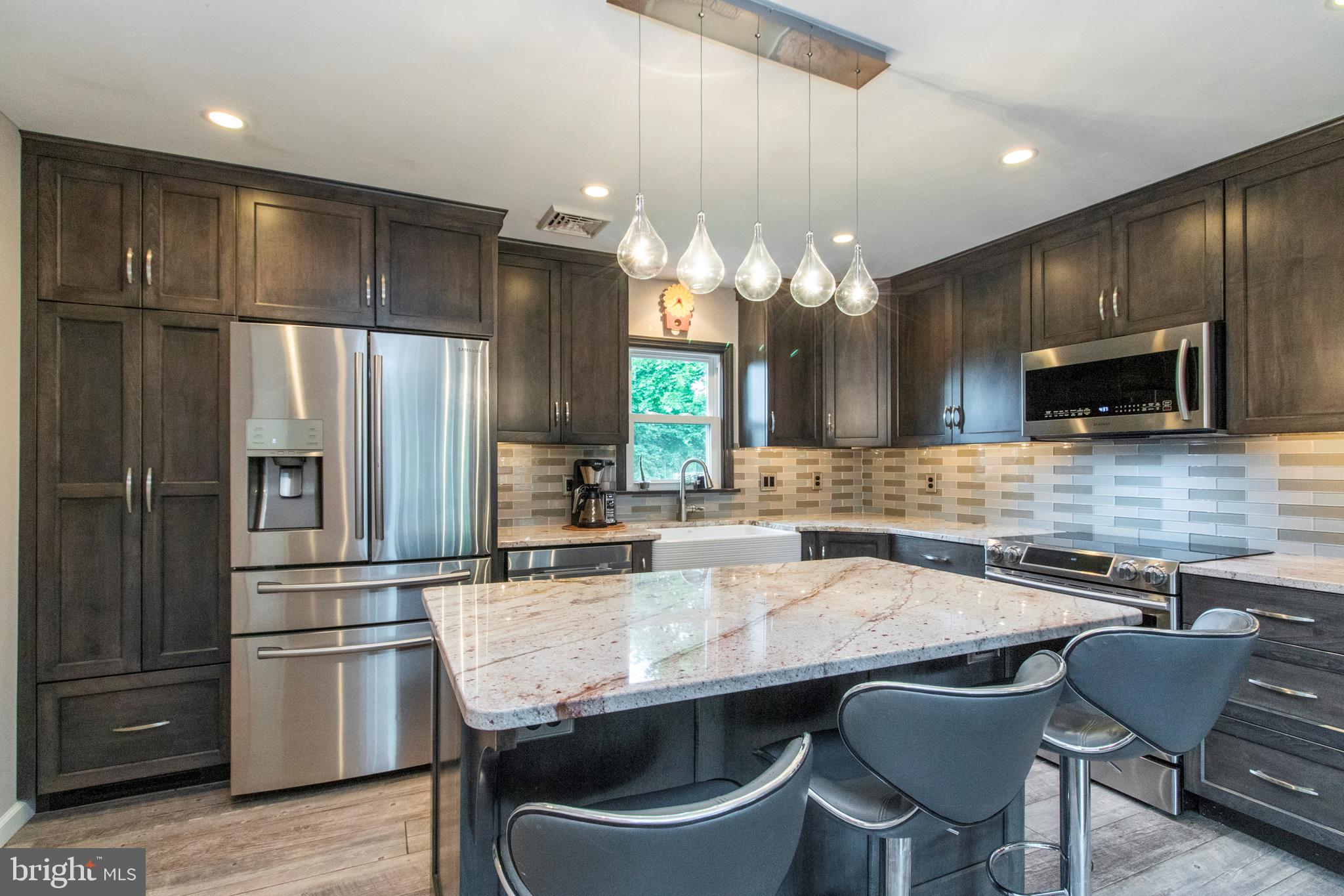 1128 Callowhill Road Chalfont, PA 18914 - Photo 2 of 34 Stunning Renovated Kitchen