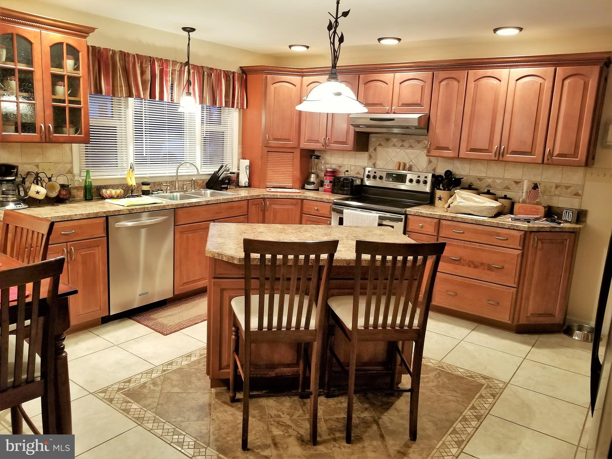 650 Littlestown Road Littlestown, PA 17340 - Photo 2 of 22