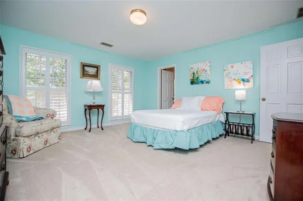 $849,900 | 203 South Ole Hickory Trail, Carrollton, GA 30117