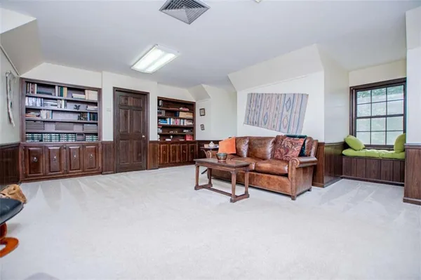 $849,900 | 203 South Ole Hickory Trail, Carrollton, GA 30117
