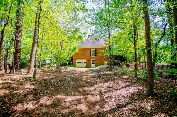$849,900 | 203 South Ole Hickory Trail, Carrollton, GA 30117