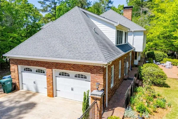 $849,900 | 203 South Ole Hickory Trail, Carrollton, GA 30117