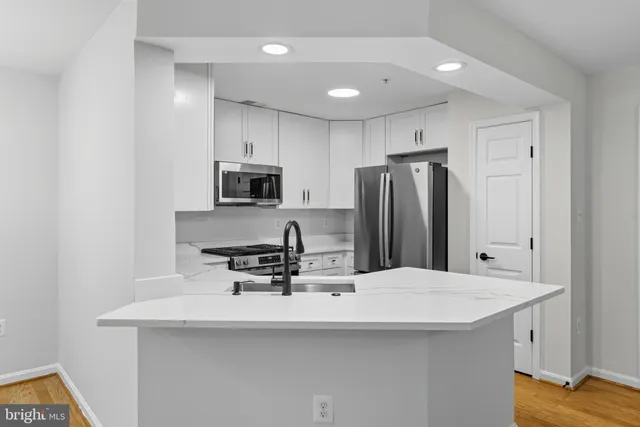 $309,900 | 13107 Millhaven Place, Unit 6N, Germantown, MD 20874