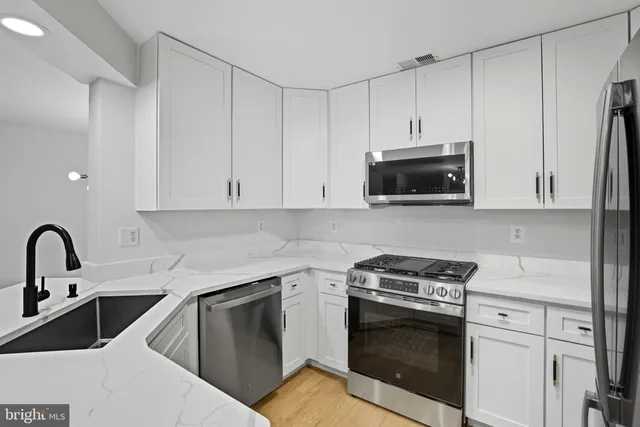 $309,900 | 13107 Millhaven Place, Unit 6N, Germantown, MD 20874