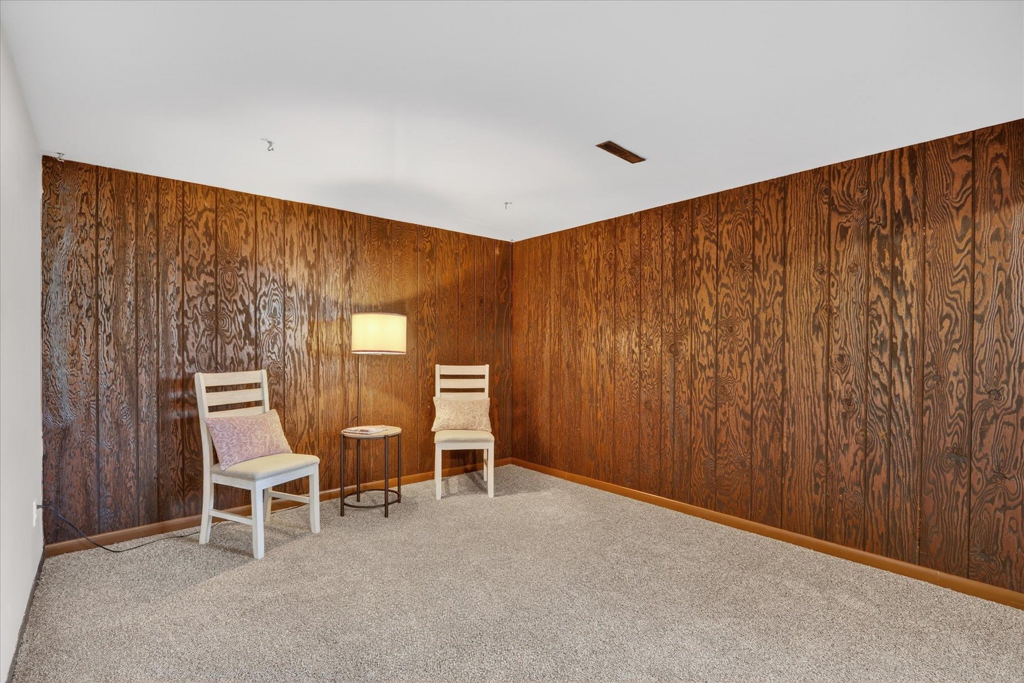 2043 Linway Drive Beloit, WI 53511 - Photo 41 of 59