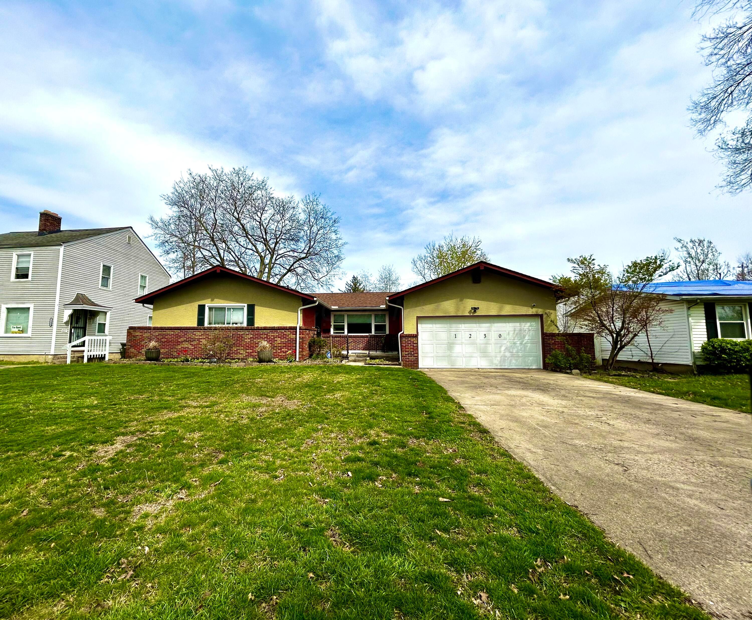 1230 Berkeley Road Columbus, OH 43206 - Photo 2 of 37 IMG_8579