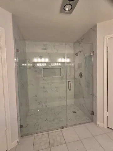 $429,500 | 418 Longview Drive, Sugar Land, TX 77478