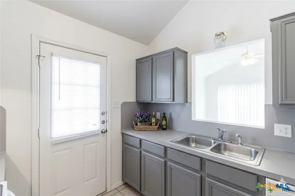 $1,300 | 3603 Woodrow Drive, Unit B, Killeen, TX 76549