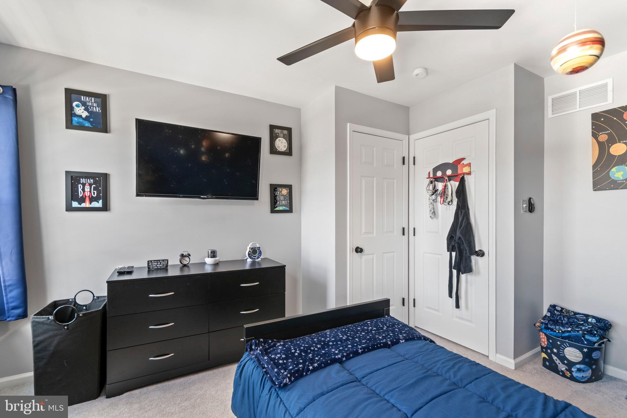 233 Springvalley Way Aston, PA 19014 - Photo 18 of 28 Gallery Image 18
