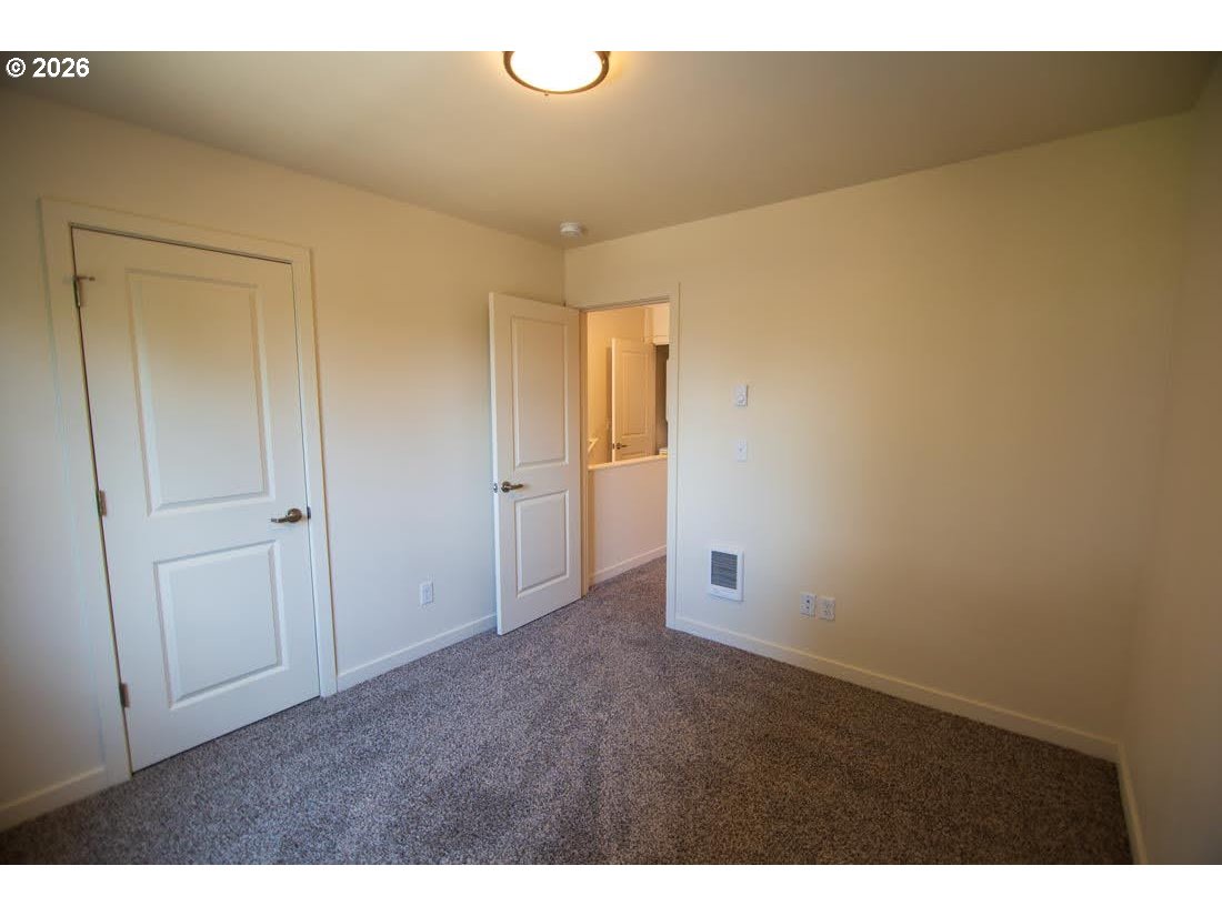 1638 S Street Springfield, OR 97477 - Photo 24 of 31 a view of an empty room