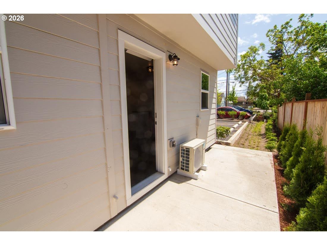 1638 S Street Springfield, OR 97477 - Photo 31 of 31 a view of living room and utility room