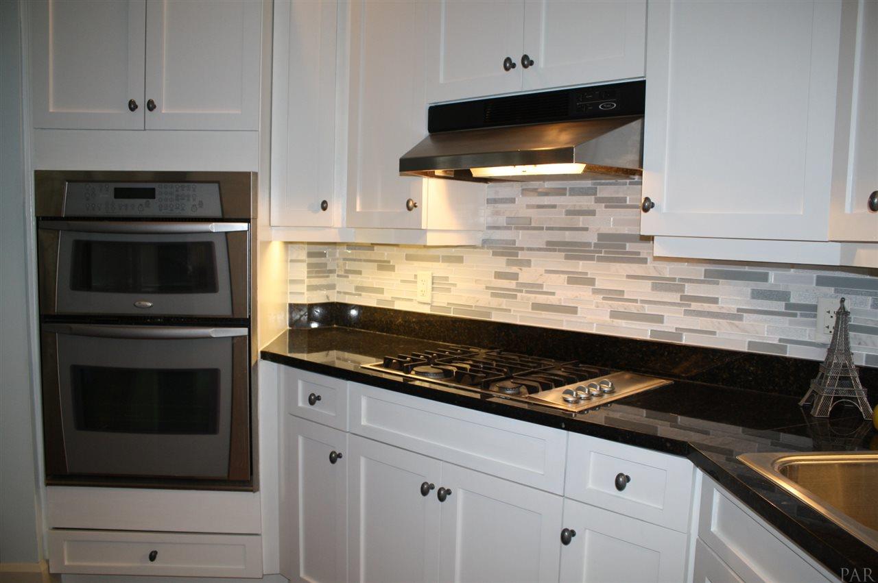 529 North Spring Street Pensacola, FL 32501 - Photo 12 of 47