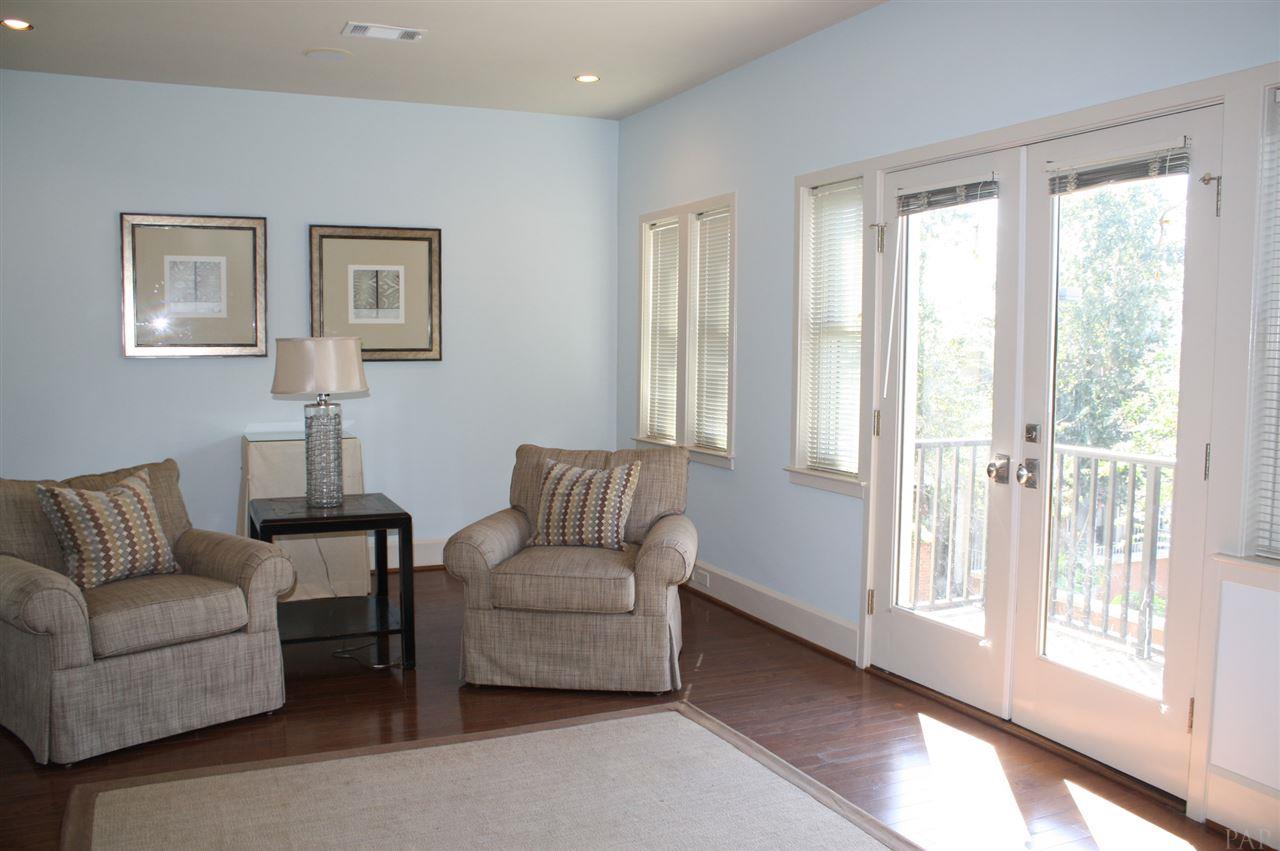 529 North Spring Street Pensacola, FL 32501 - Photo 23 of 47
