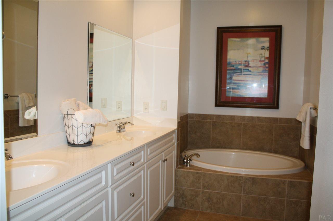 529 North Spring Street Pensacola, FL 32501 - Photo 39 of 47