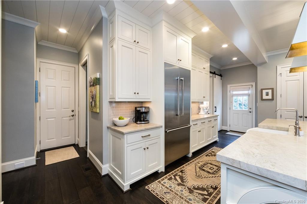 9103 Summer Club Road Charlotte, NC 28277 - Photo 16 of 47 Gallery Image 16