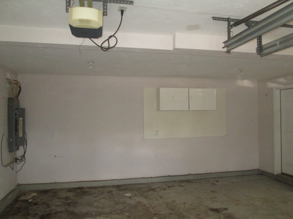 32 Rena Street Worcester, MA 01604 - Photo 28 of 40 Gallery Image 28