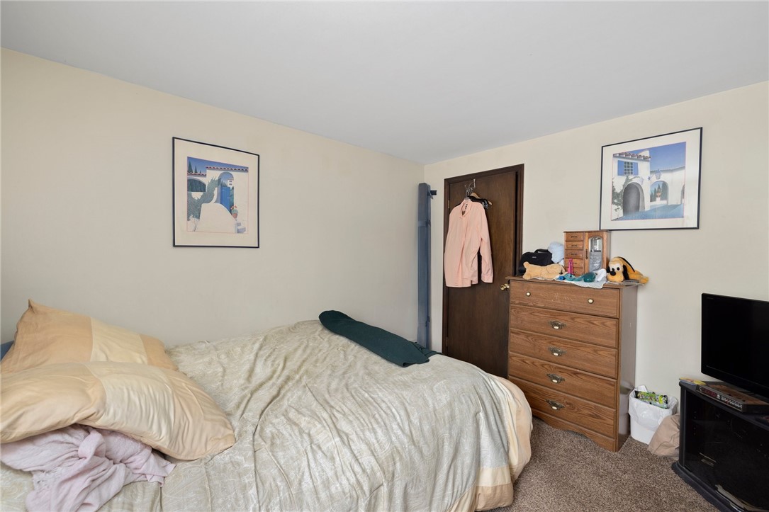 64 Walnut Street Tiverton, RI 02878 - Photo 24 of 40