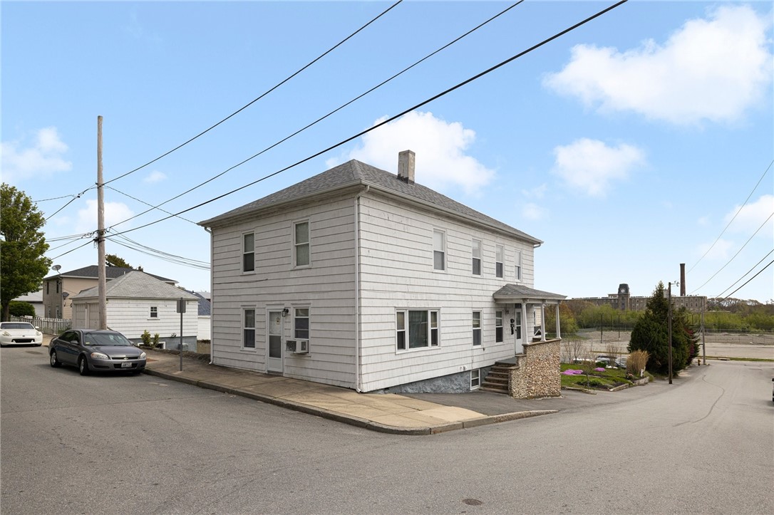 64 Walnut Street Tiverton, RI 02878 - Photo 3 of 40