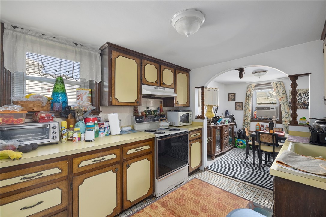 64 Walnut Street Tiverton, RI 02878 - Photo 32 of 40