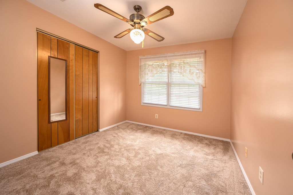 6215 Rockefeller Drive Columbus, GA 31909 - Photo 13 of 27 Gallery Image 13