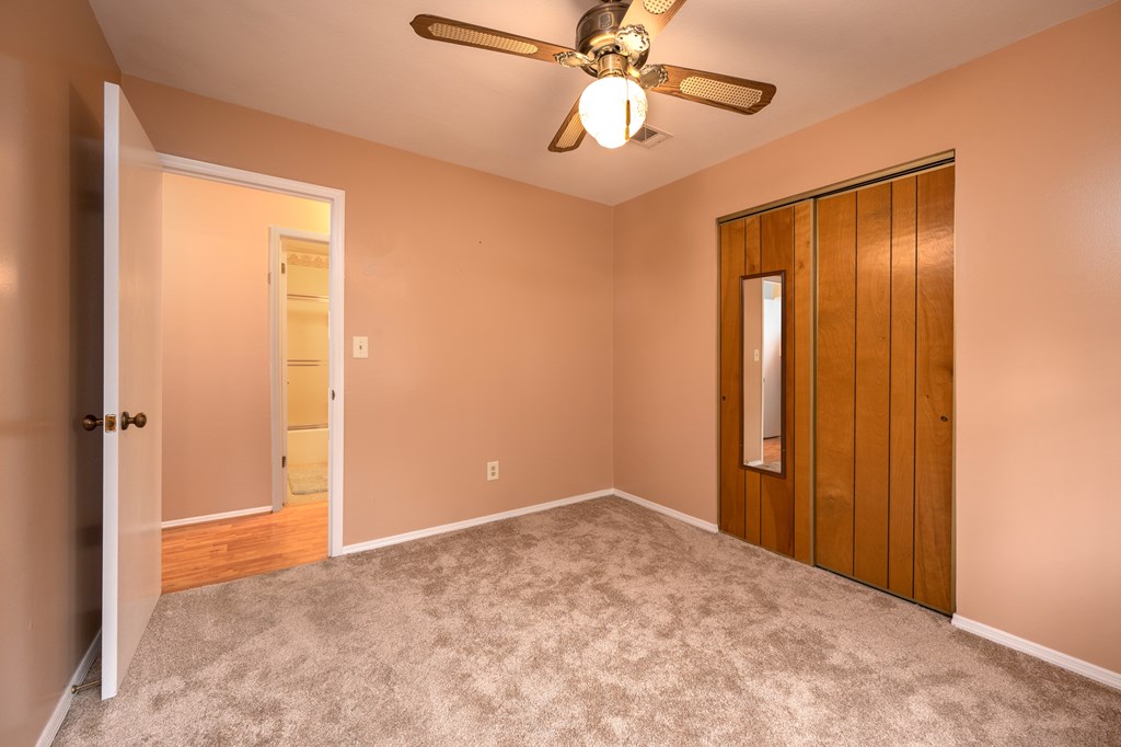 6215 Rockefeller Drive Columbus, GA 31909 - Photo 14 of 27 Gallery Image 14