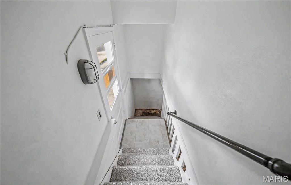 9425 Ridge Avenue St. Louis, MO 63114 - Photo 30 of 35 Gallery Image 30