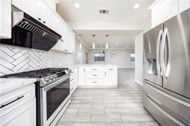 $725,000 | 1456 West 11th Street, Pomona, CA 91766