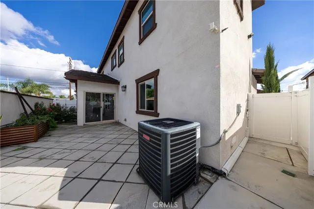 $725,000 | 1456 West 11th Street, Pomona, CA 91766