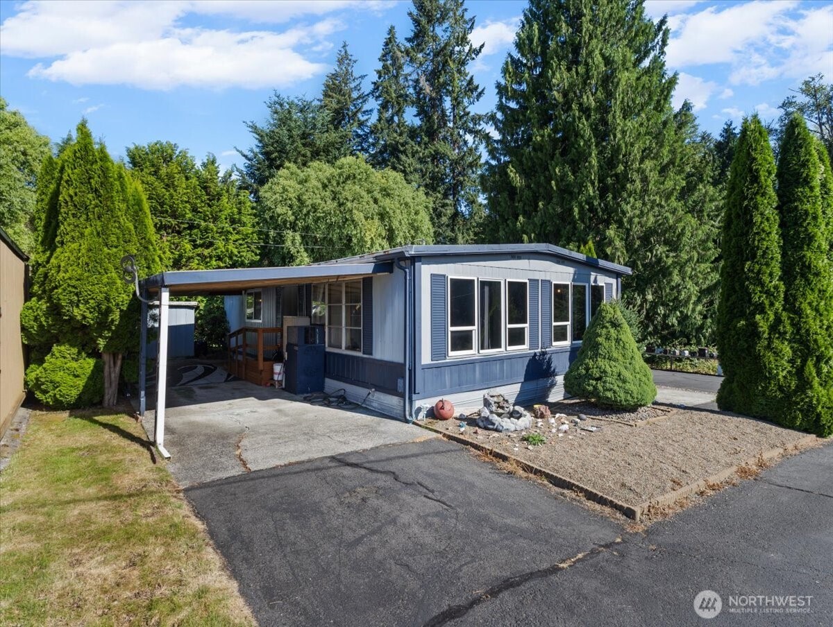855 Hazel Dell Road, Unit 12 Castle Rock, WA 98611 - Photo 2 of 26