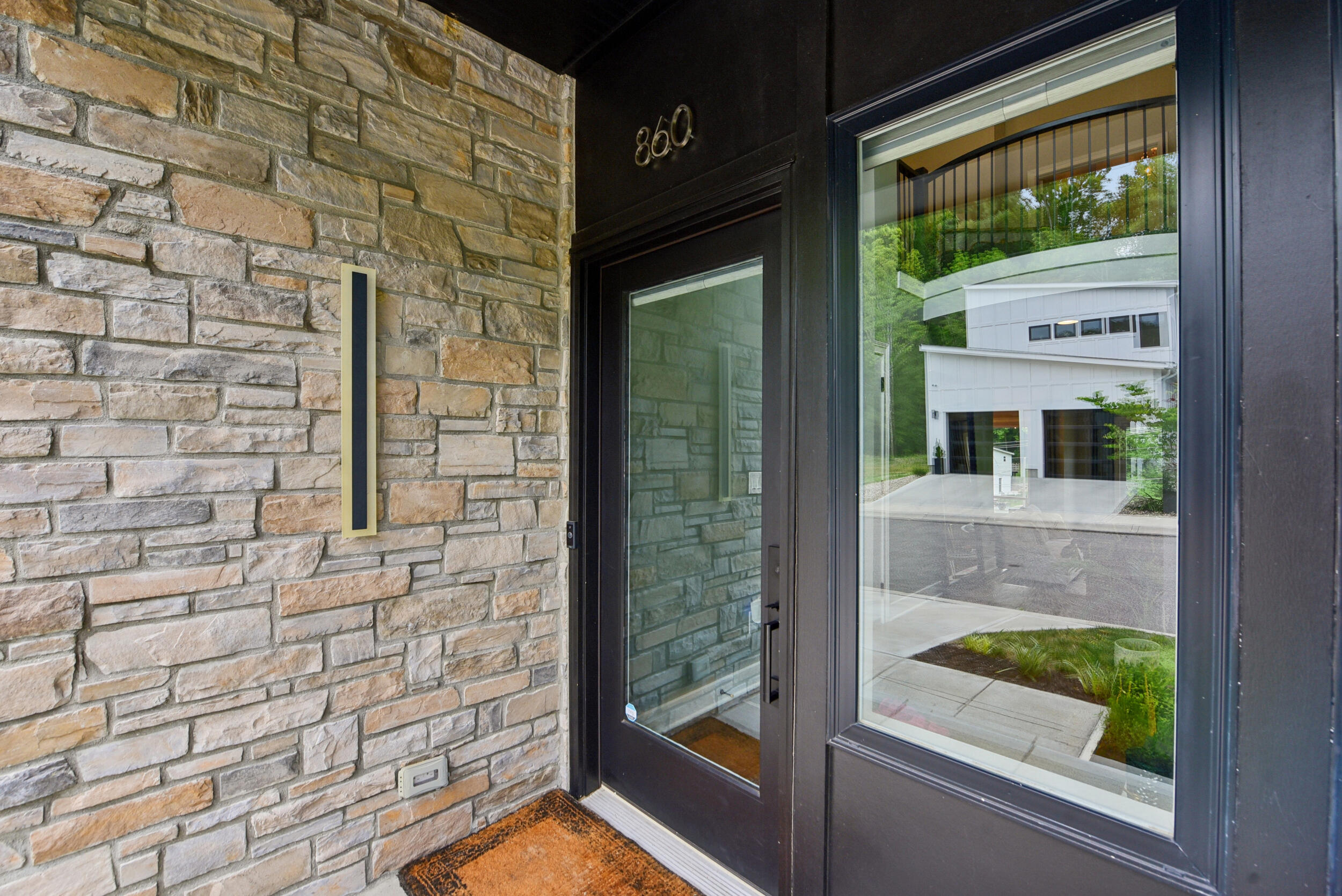 860 BELLE Rdg Loop Bellevue, KY 41073 - Photo 2 of 48 dsc_0021