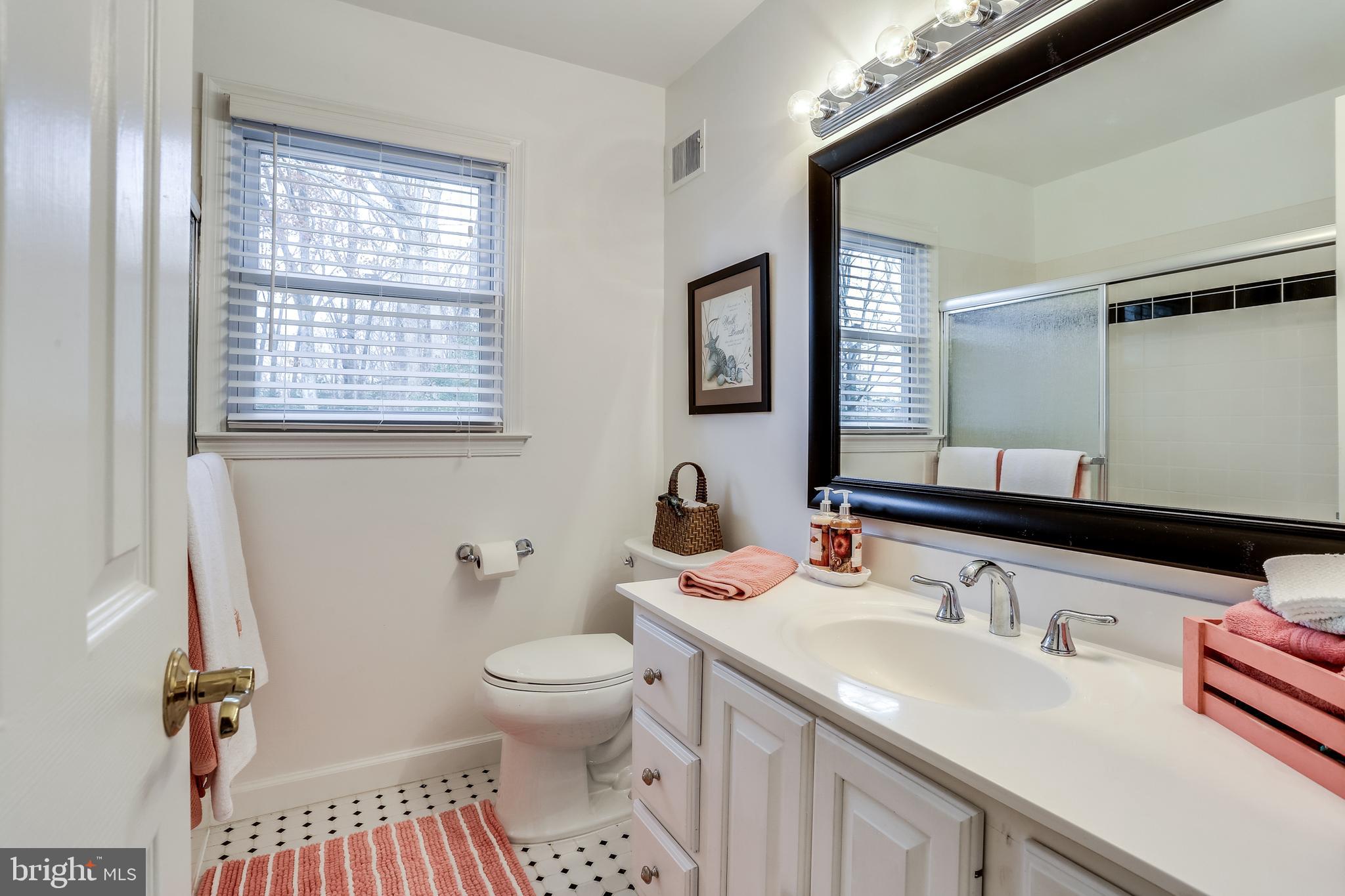 1908 Severn Grove Road Annapolis, MD 21401 - Photo 27 of 34 Upstairs Hall Bathroom