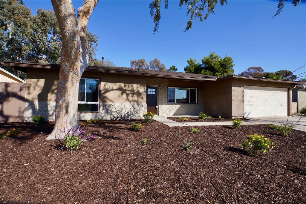 10027 Settle Road Santee, CA 92071 - Photo 2 of 25