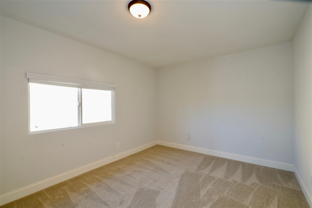 10027 Settle Road Santee, CA 92071 - Photo 12 of 25