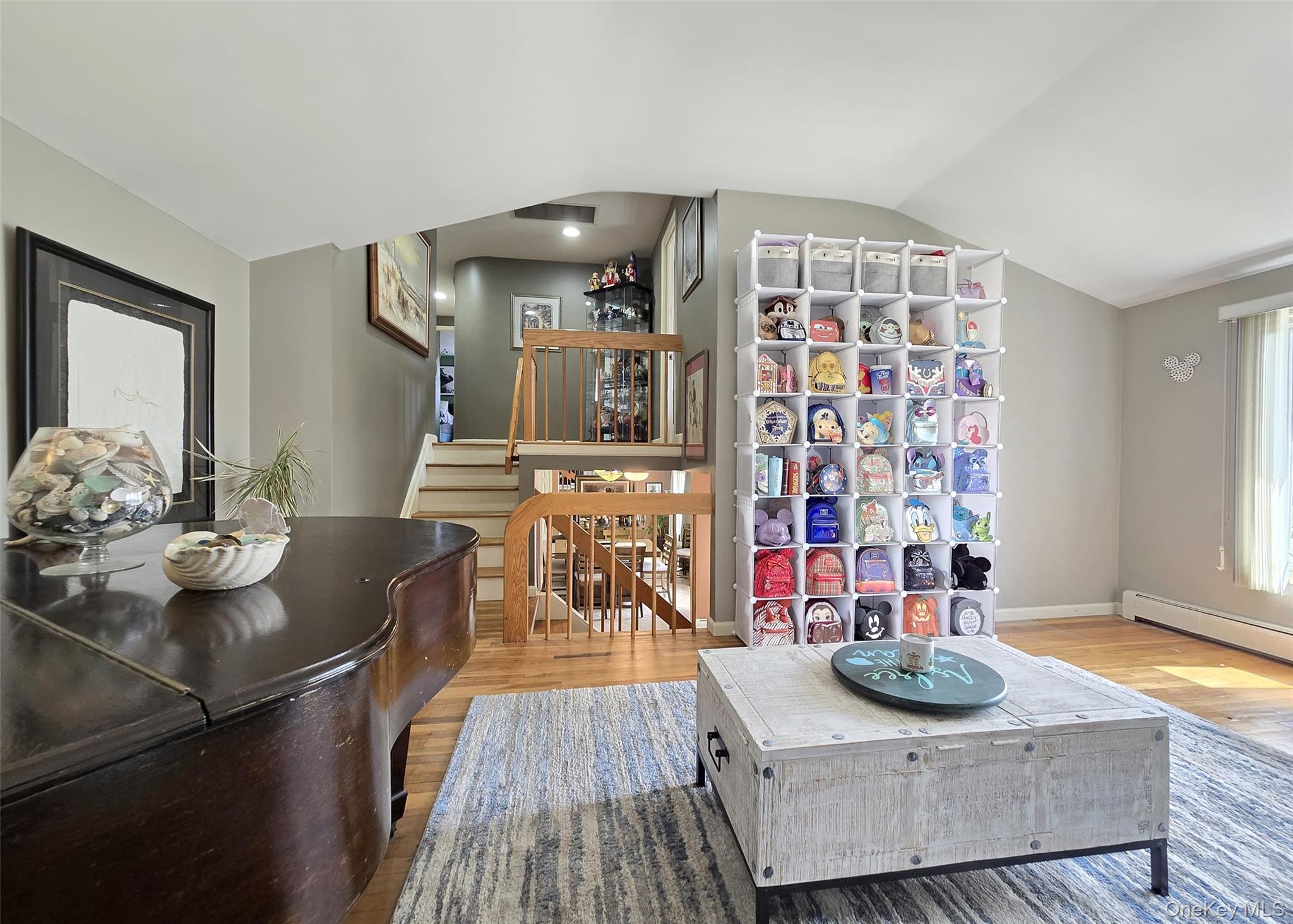 31 Executive Road Selden, NY 11784 - Photo 11 of 23